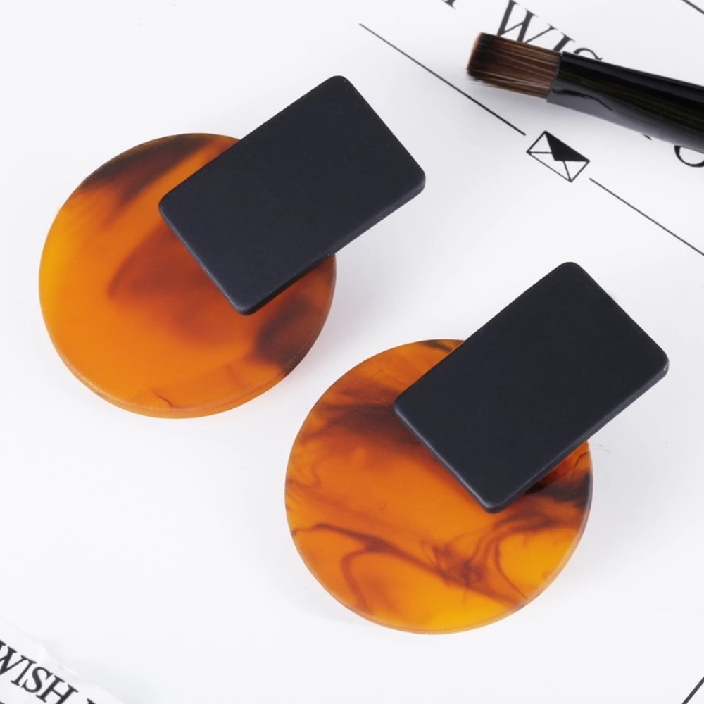Geometric Acrylic Tortoiseshell Earrings - Picture 3 of 5